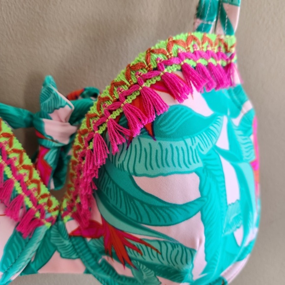 Tropical Bikini top size D/DD - Picture 4 of 4